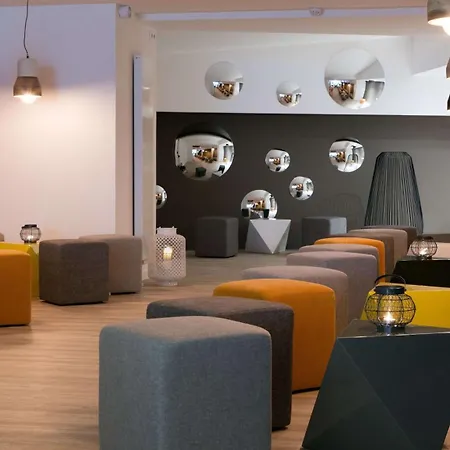 Szálloda Western Du Parc Chantilly