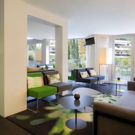 Western Du Parc 4*
