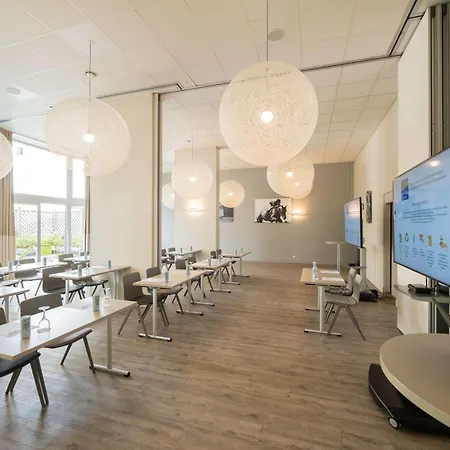 Western Du Parc Szálloda