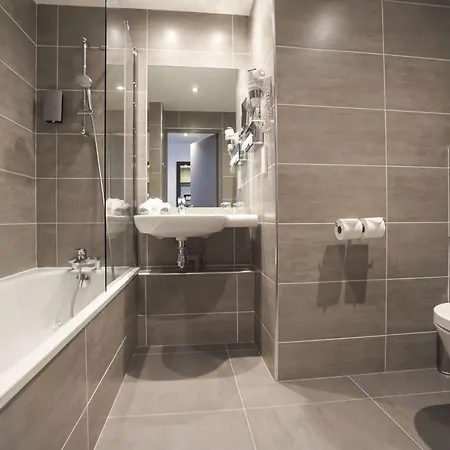Hotel Western Du Parc 4*