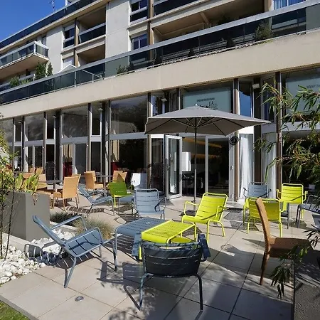Western Du Parc 4*