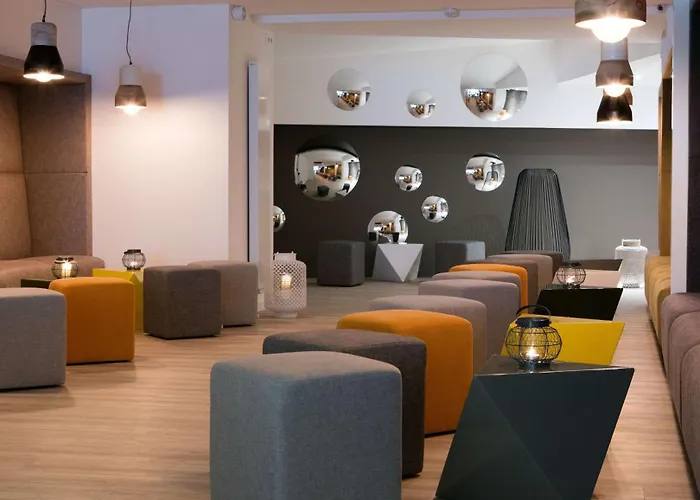 Hotel Western Du Parc Chantilly