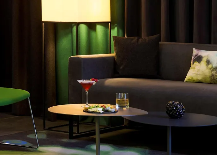 Western Du Parc 4* Chantilly