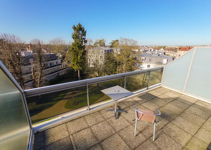 Hotel Western Du Parc Chantilly